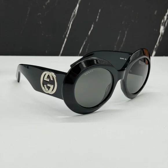 Gucci | Accessories | New Gucci Oversized Round Women  display picture 1